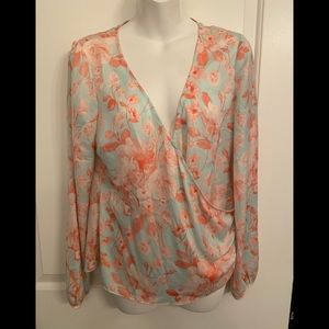 Guess Medium Blouse
